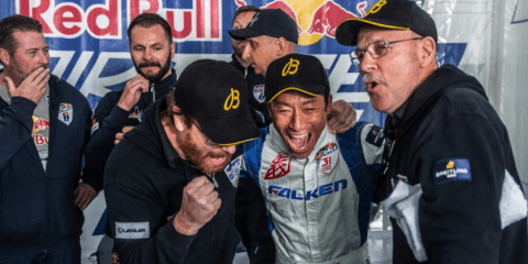 今季2勝の室屋に注目「レッドブルエアレース」最終決戦 究極の三次元モータースポーツ