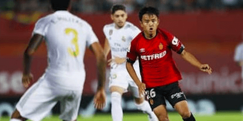 久保建英へシャビ・アロンソからの助言。「才能は間違いなくある」