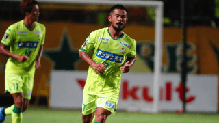 「本当にありがとう」最後のオシム語録が佐藤勇人に贈られる