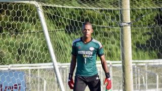 【関東大学サッカーリーグ戦】オビ・パウエル・オビンナ選手が特別賞！