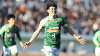 青森山田が自慢の「飛び道具」で圧勝。選手権連覇へ揺るぎない強さ