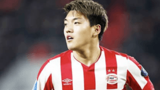 堂安律の秘めたる闘志。出場激減に「すべては自分が悪い」