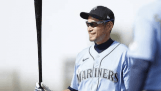 イチローは現役時代と変わらぬ姿。キャンプ地の「遊び」で見た打の原型