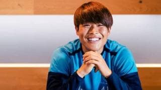 湘南・岩崎悠人「ミシャさんに感謝」。ストライカーの引き出しが増えた