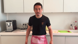 長友がYouTubeチャンネル開設 初回は料理を披露 妻・平愛梨も登場