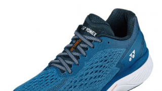 ヨネックス、ゆっくりペースのランナー向けランニングシューズ「セーフラン200」発売