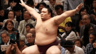 大関・朝乃山に「強い！」と唸った錣山親方。躍進中の大器に番狂わせも期待