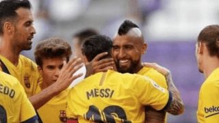 メッシとも協調。バルサでもポジションをつかんだビダルの生命力