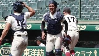 大阪桐蔭、東海大相模に快勝の裏に正捕手を争う２人の熱心な研究あり