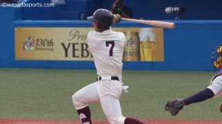 丸山の３ランで先制するも--　その後の好機を逃し、救援陣も誤算で痛い引き分けに／明大２回戦