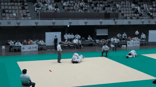 柔道（東京都）第二試合場　男子3年団体 1～2回戦(左)