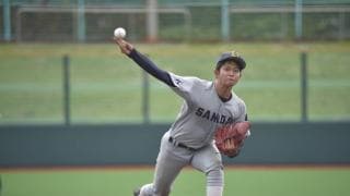 【硬式野球部】荒木初先発で好投！下級生の活躍で接戦を制する