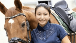 美貌の騎手・神村ひより、「馬のフィギュアスケート」に夢中な理由を語る