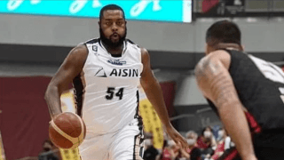 三河・ガードナー、通算2000回ディフェンスリバウンドを達成！チームは２位キープも３敗目を喫す