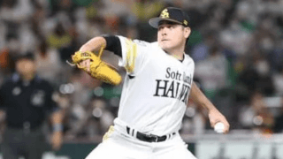 ムーアの決め球を隠し球に。巨人打線を翻弄した甲斐拓也の「配球の妙」