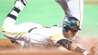 長谷川勇也のヘッスラに見たホークスと巨人、勝者のメンタリティの違い