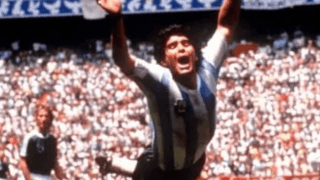 マラドーナの足をへし折った男の言い分。「何も悪いことはしていない」