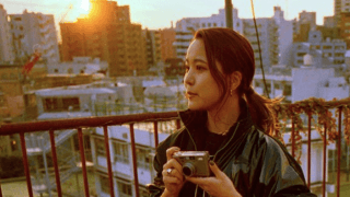 高梨沙羅、こだわりのナイキシューズを公開「かっこいいッス」「沙羅スマイル」