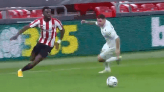 【動画】 I.ウィリアムスとオンティベロスが絶妙なフェイントで相手選手を抜き去る