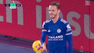 【動画】ゴールを決めてもソーシャルディスタンスを守るレスターのマディソンとバーンズ