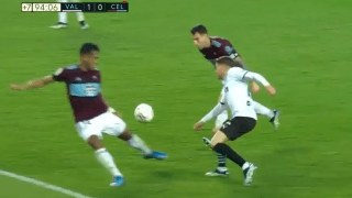 【動画】イ・ガンインとダビド・シルバが左足で絶妙なスルーパスを通してゴールを演出する