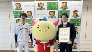 「全試合投げる」前日本ハム・秋吉、NPB復帰への覚悟〜独立L福井、33歳の男たちの挑戦（前編）