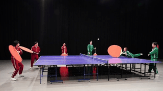 「でかっ❣️」松本まりか＆北村匠海🏓巨大な卓球台に苦戦⁉️「楽しかった〜✨」