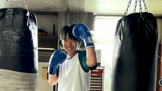 ⚽️ミスチル桜井の息子🥁櫻井海音「未来への10カウント」ポーズに反響