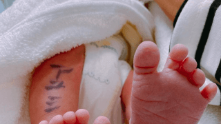 🌈片岡安祐美「全身麻酔の帝王切開だった」第一子👶男児出産を綴る