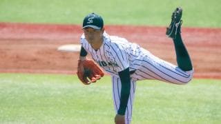 「淡路島生まれの超変則」樫本旺亮は自己流を貫く〜仙台大に現れた"個性派"ルーキー左腕コンビ(前編)