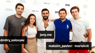 ⛸ワリエワ、OFF Time🕰はイケメン😍に囲まれ笑顔⁉️新プログラムへの挑戦も綴る