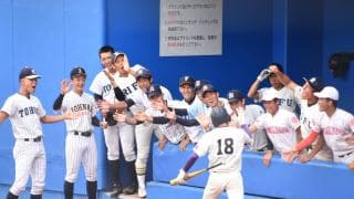 初開催の宮城県高野連選抜VS仙台六大学連盟選抜　球場を彩った笑顔と熱戦