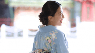 🌈里田まい「少し早めに娘の七五三を(^^)」⛩着物ショットに反響❣️