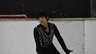 羽生結弦さんがサプライズ登場したフィギュアスケート仙台市長杯　激励受けた後輩スケーターは歓喜のち熱演「同じ氷で滑っているんだよな？」