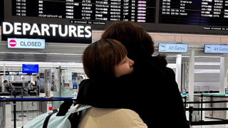 🌈北斗晶「母ちゃん…淋しい😭 」妊婦👶凛を成田✈️で見送りハグ💖心境綴る