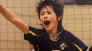 🏐クイズ❣️👦この少年、誰❓ヒントは🇯🇵〇〇選手😋「ちびラン❤️可愛いw」
