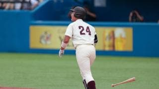 「とんでもない」小宮山監督もうなる2連発　吉納の豪快打棒で早大がV奪回へ好発進