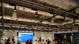 横浜DeNAベイスターズ × 福岡ソフトバンクホークス 両チームが語るそれぞれの強みと”ユニフォーム配布イベント”誕生秘話～横浜スポーツビジネススクール〜