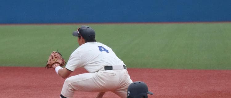 ＜飯迫、100安打へのカウントダウン＞ 前日の拙守反省し、２度グラブ磨いてチーム救う好守