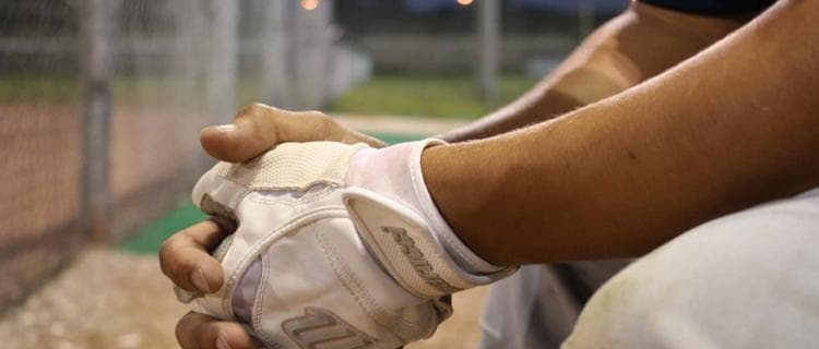 根尾　オープン戦初スタメン、初回にプロ初安打