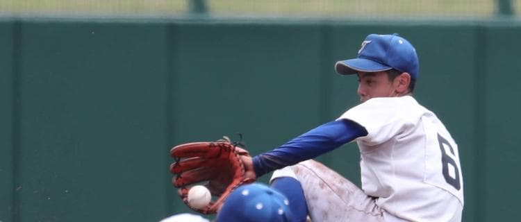 好カード対決となった決勝 高岡商か富山第一か　高校野球富山大会