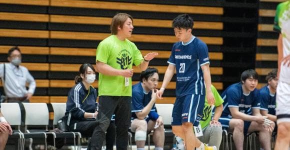アースフレンズBM 選手兼任監督・宮崎大輔-ハンドボール界のレジェンドは、ファンと共に次なる伝説を作り出す（前編）