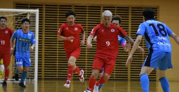 森岡薫がリガーレヴィア葛飾で成し遂げたいこと 勝利と挑戦を追い求め続けるフットサル界のレジェンド