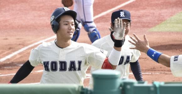 観客を魅了した和製大砲二人の一発、仙台育英出身左腕の快投〜仙台六大学野球秋季新人戦総括(前編)