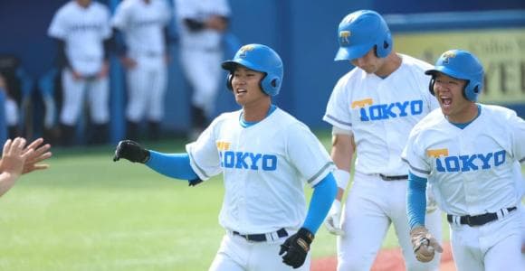 東大に飛び出した同点満塁弾　「内臓に興味がある」薬学部生が39年ぶりの劇的アーチ