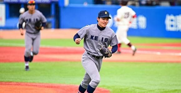 崖っぷち慶大を救った1年生　度胸満点…「初めて投げた」“主砲封じ”の超スローカーブ