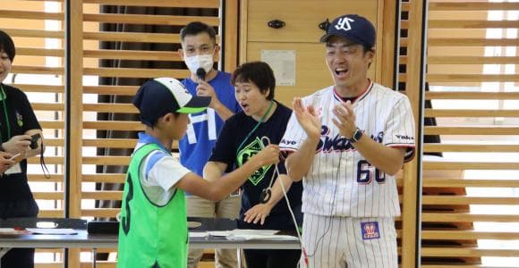 ユニバーサル野球 東京ヤクルトスワローズと共催 三輪正義さんと分かち合った笑顔と喜び「挑戦している仲間がいたら、今日みたいにたくさん応援してあげましょう」