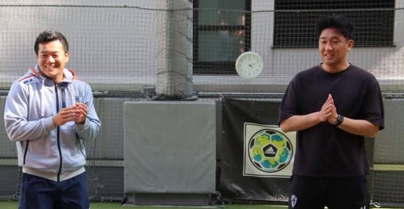 「試合を意識した体験に」クボタスピアーズ船橋・東京ベイ 岸岡智樹のラグビー体験会 現役の2人が教えるアタックとディフェンスで必要な考え方とは？