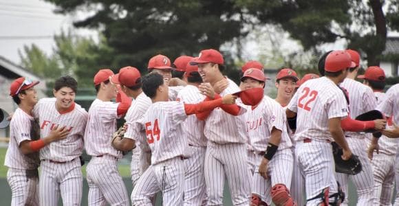 「個で勝負して、技術で圧倒」　ドラフト候補7人擁する富士大が秋制覇…指揮官がぶち壊した“夏の常識”