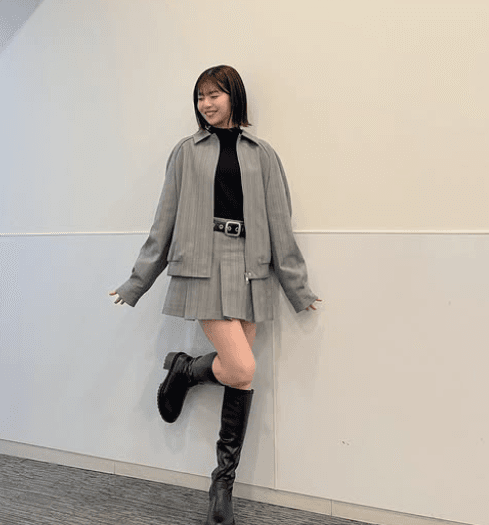 スタイル良すぎ」日向坂46・松田好花がミーグリのオフショットを スタイル良すぎ」日向坂46・松田好花がミーグリのオフショットを